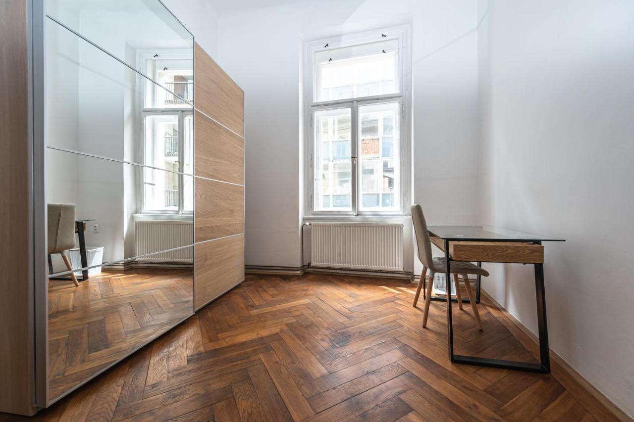 New Town Central Apartment Prague Luaran gambar