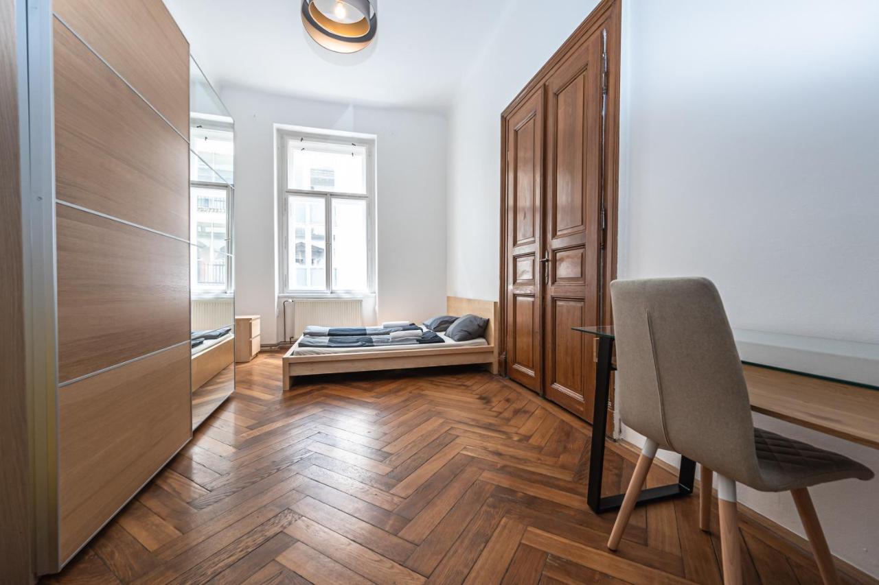 New Town Central Apartment Prague Luaran gambar
